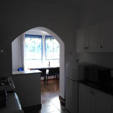 Apartament Fuer 4 Personen 2 Ca 60 Qm In Balatonmariafuerdoe, Westungarn Plattensee *