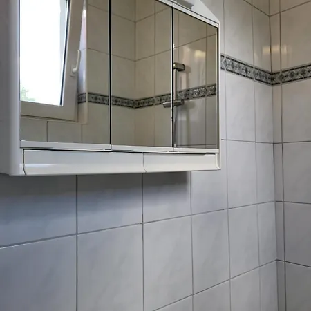 Apartament Fuer 4 Personen 2 Ca 60 Qm In Balatonmariafuerdoe, Westungarn Plattensee Balatonmáriafürdő
