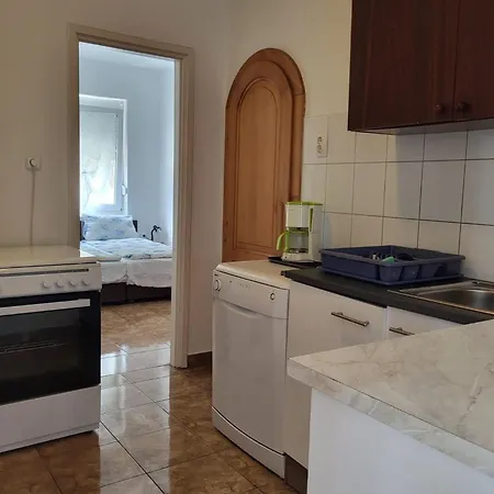 Fuer 4 Personen 2 Ca 60 Qm In Balatonmariafuerdoe, Westungarn Plattensee Apartament