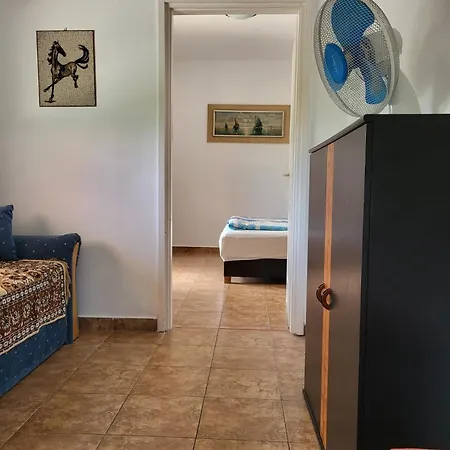 Fuer 4 Personen 2 Ca 60 Qm In Balatonmariafuerdoe, Westungarn Plattensee * Balatonmáriafürdő